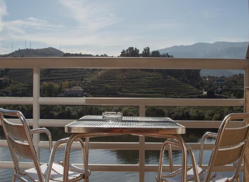 Hotel Regua Douro Peso da Regua Ngoại thất bức ảnh