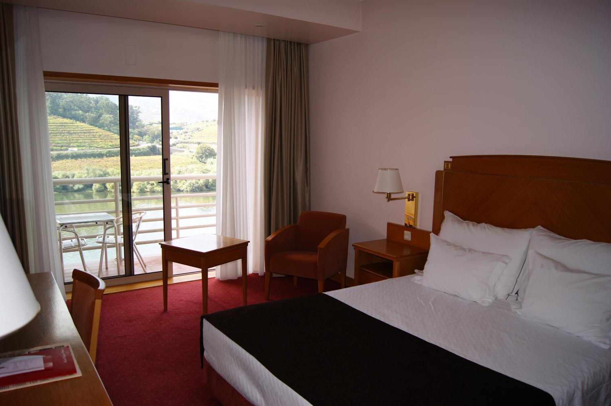 Hotel Regua Douro Peso da Regua Ngoại thất bức ảnh