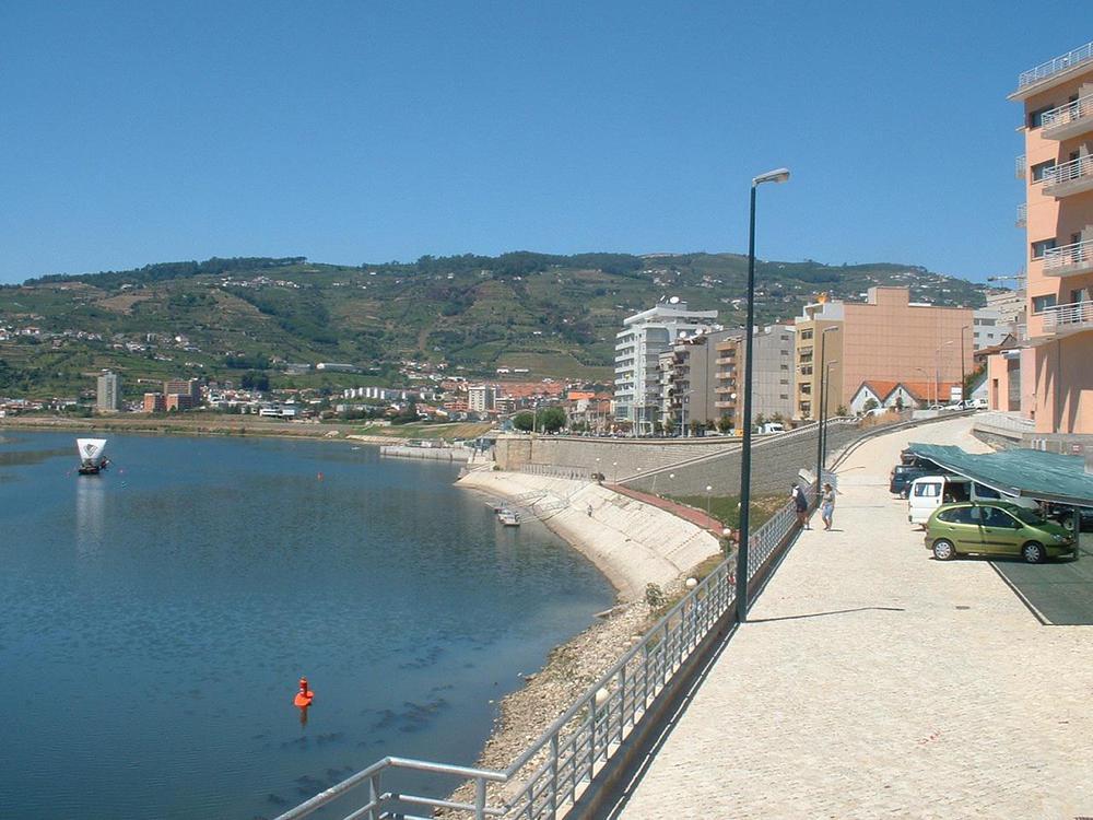 Hotel Regua Douro Peso da Regua Ngoại thất bức ảnh